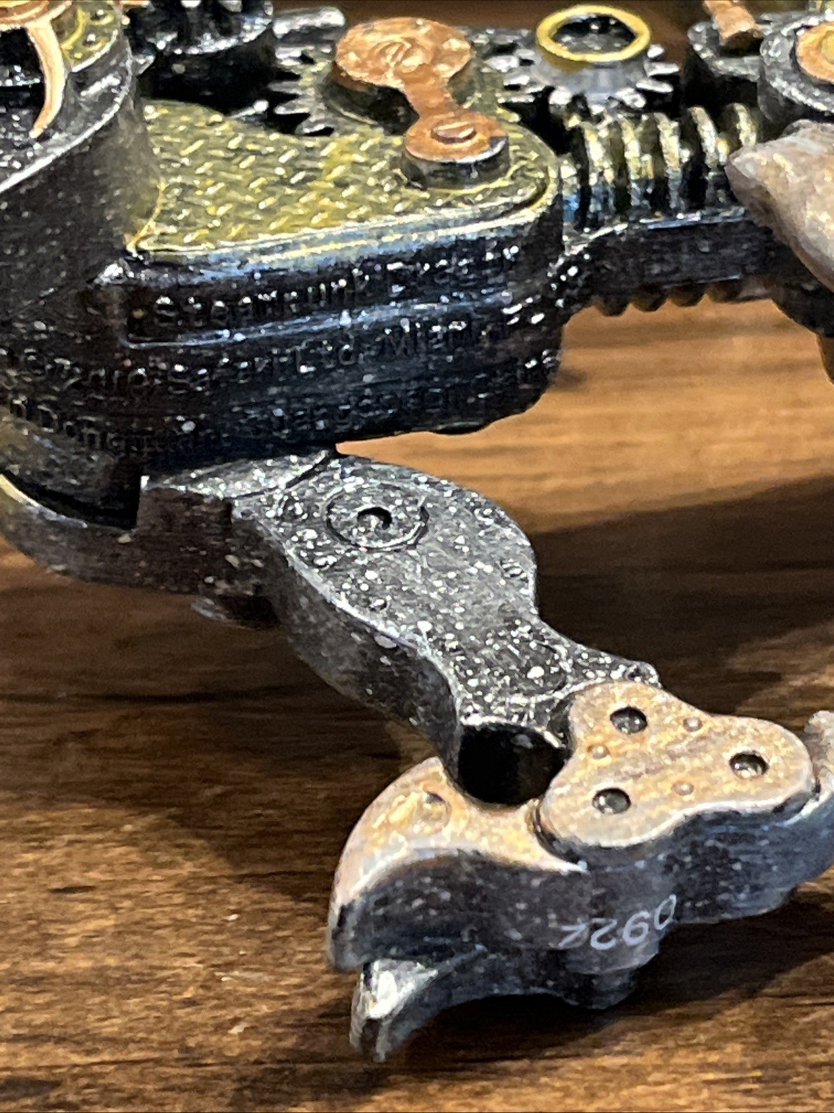 Safari LTD Steampunk Copper Clockwork Robot Dragon Figure 2019