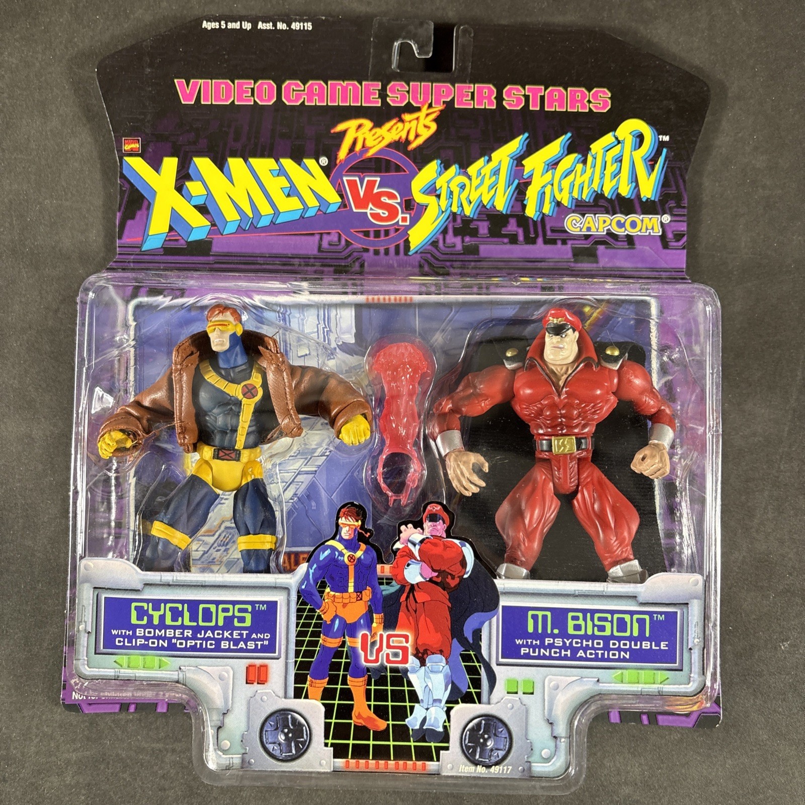 CYCLOPS VS M. BISON ACTION FIGURE STREET FIGHTER VS X-MEN MARVEL CAPCOM TOY BIZ
