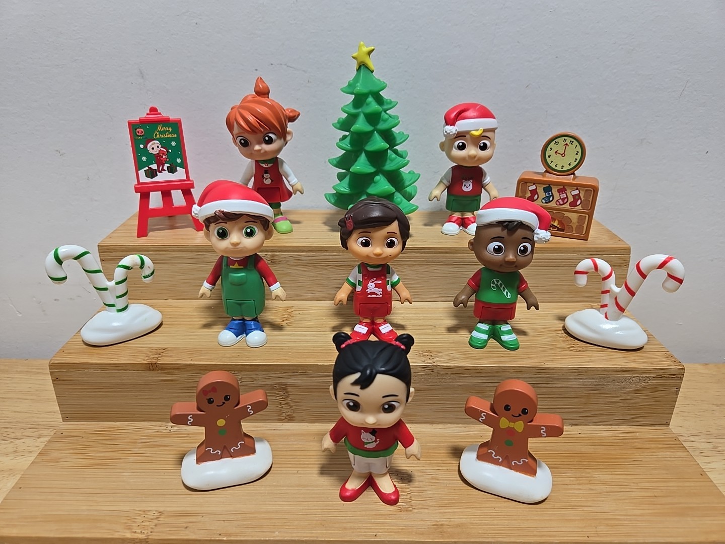 CoComelon Christmas Holiday Playset