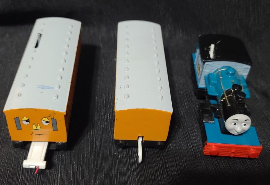 Thomas & Friends Lot of 3 Annie 2005 Clarabel 2004 Ferdinand 2010 Gullane Engine