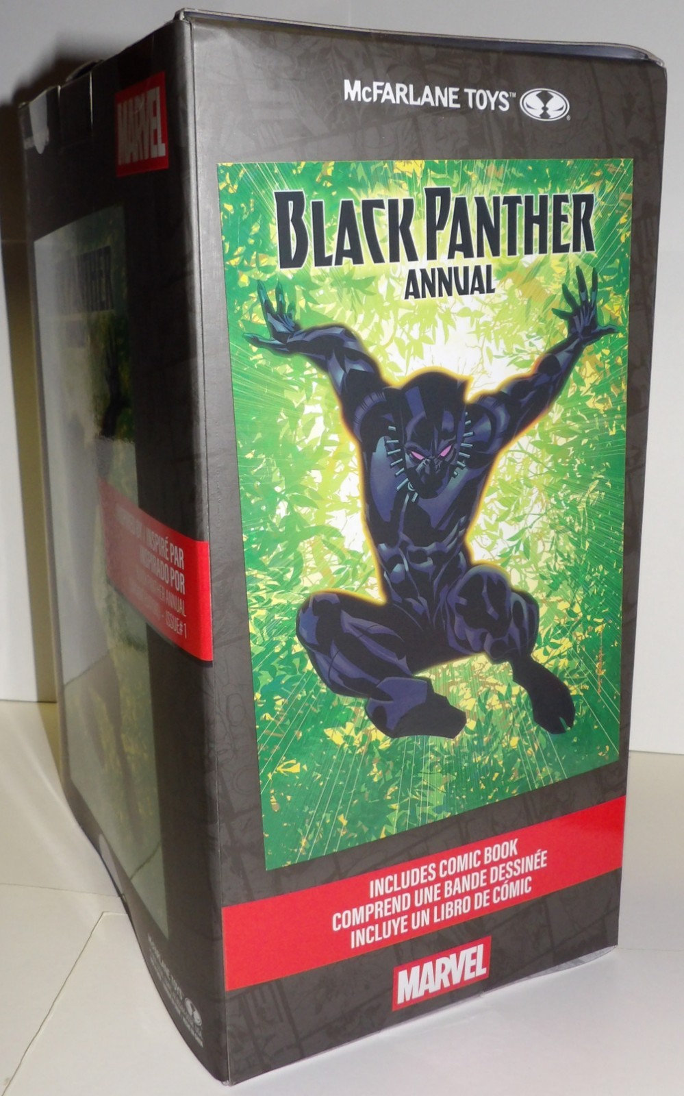 McFarlane ~ BLACK PANTHER ~ Marvel Collection Figure & Comic Book Annual #1