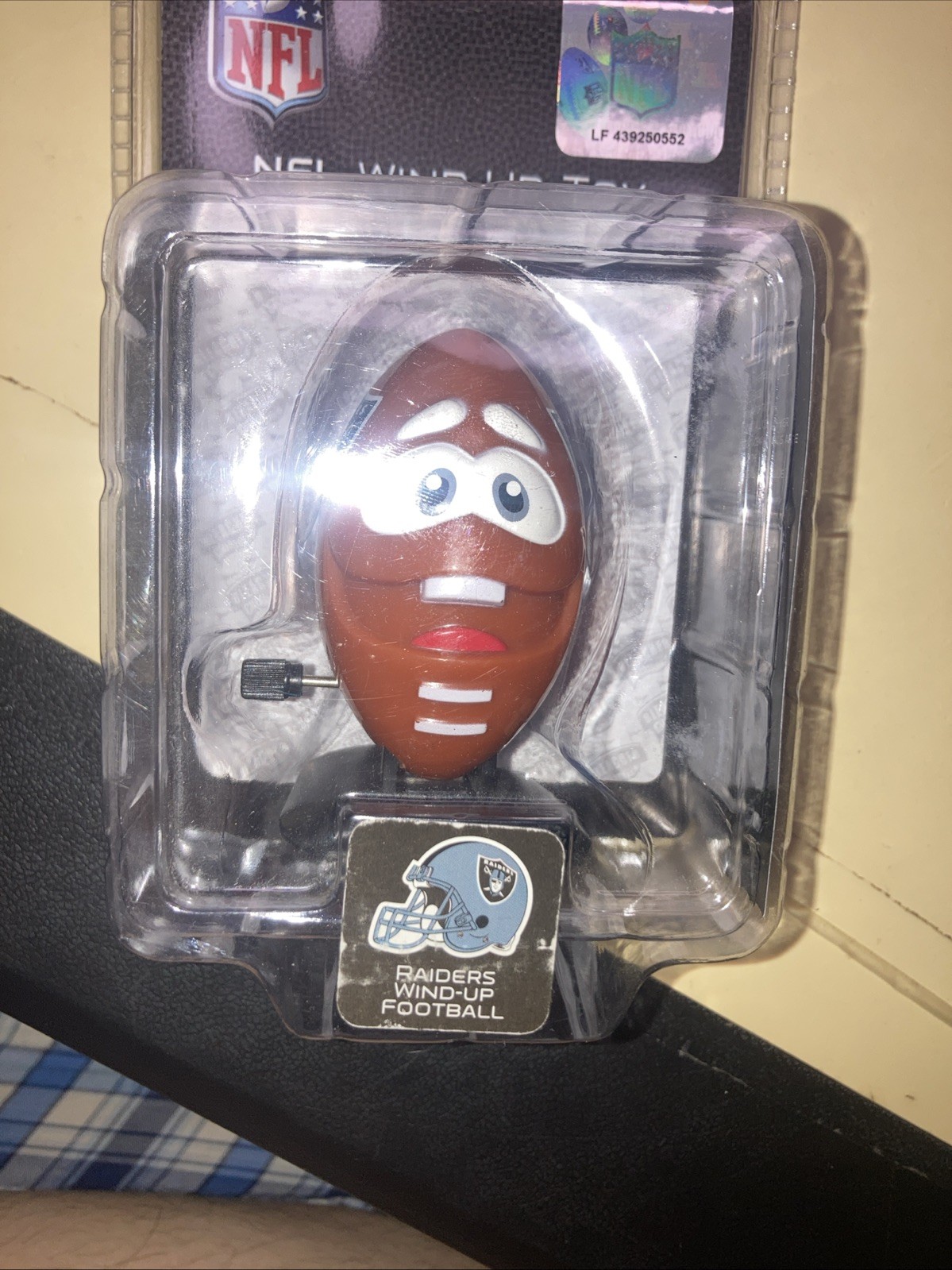 Bleacher Creatures 2012 NFL Football Raiders Wind-up football figure