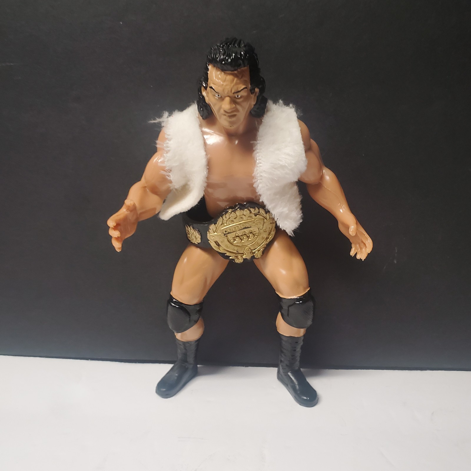 Perro Aguayo Mexican Luchadore 7&Prime; Wrestling Figure with Triple A AAA Title Belt