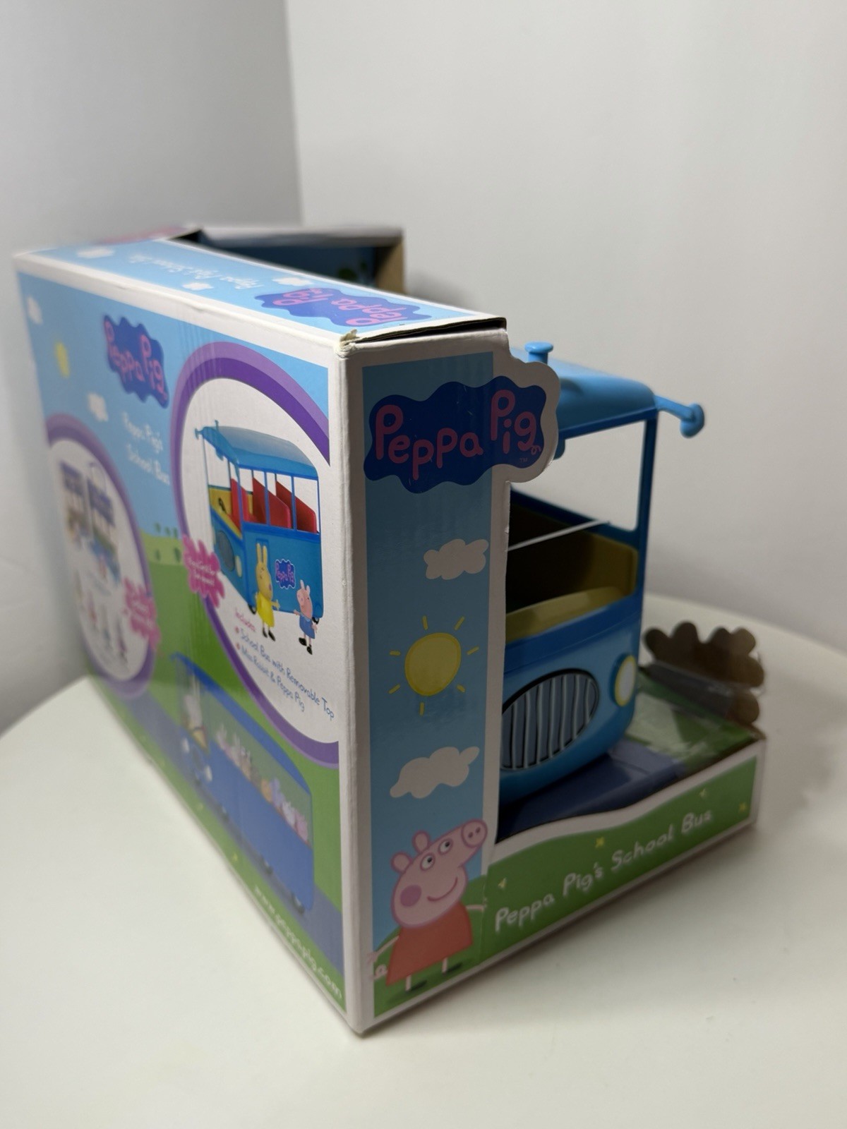 Peppa Pig&rsquo;s School Bus Play Set Removable Roof & Music & 2 Figures Brand New
