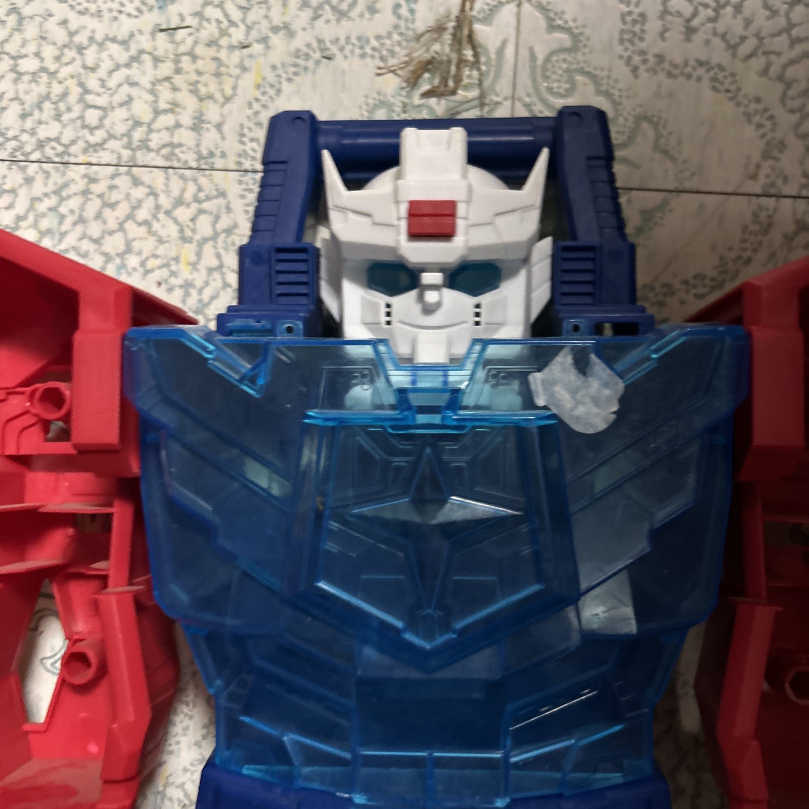 Kid Connection Robot Transporter Lights & Sounds Tall Robot