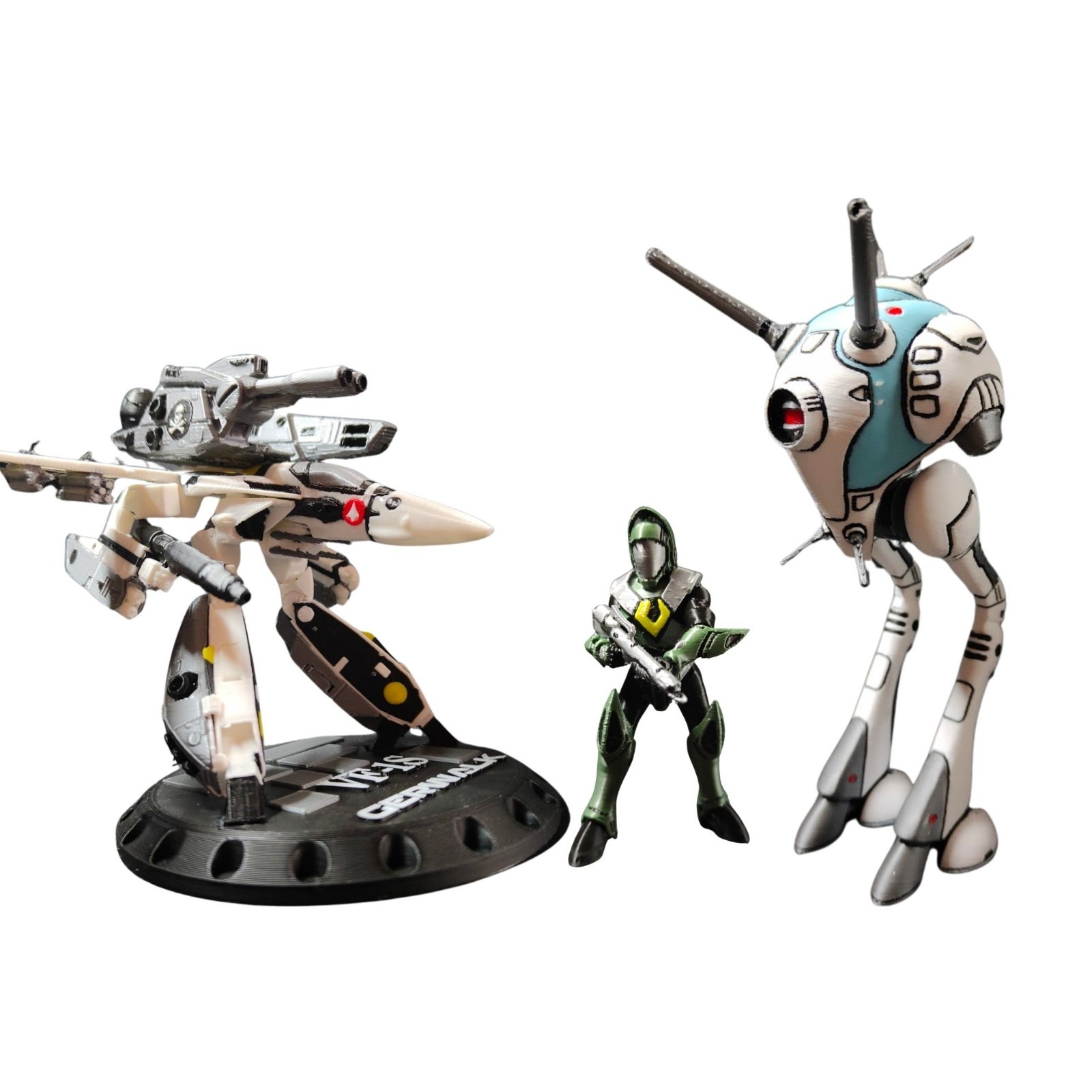 Battle pod and a Soldier and Varitech 1/100 Scale Full Color Robotech Macross