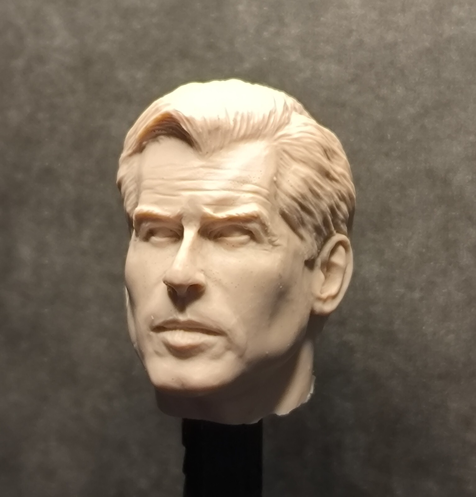 137 PIERCE BROSNAN JAMES SECRET AGENT BOND 007