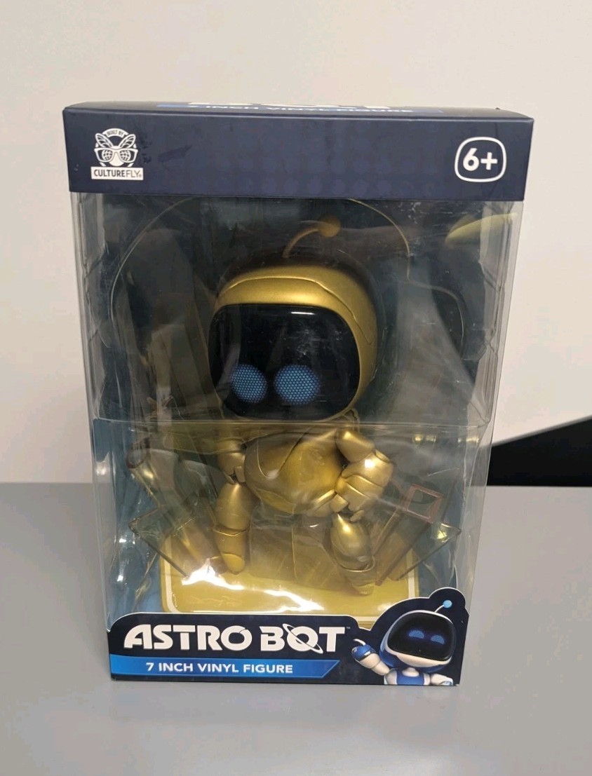 Astro Bot Gold Vinyl Figure 7-Inch by CultureFly – Limited Edition – New Sealed