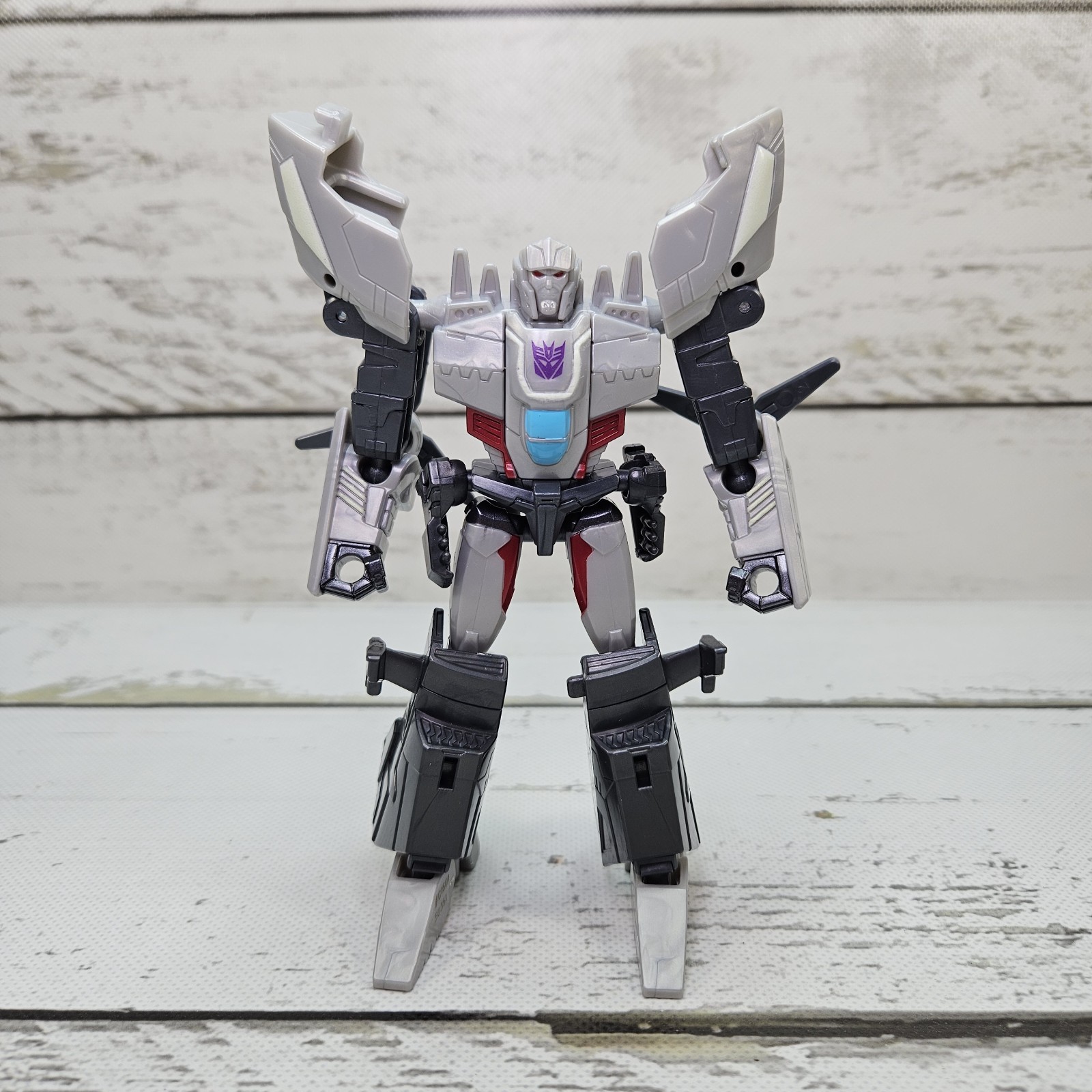 Hasbro Transformers Earthspark Megatron Deluxe 2023 5&Prime; Adjustable Action Figure
