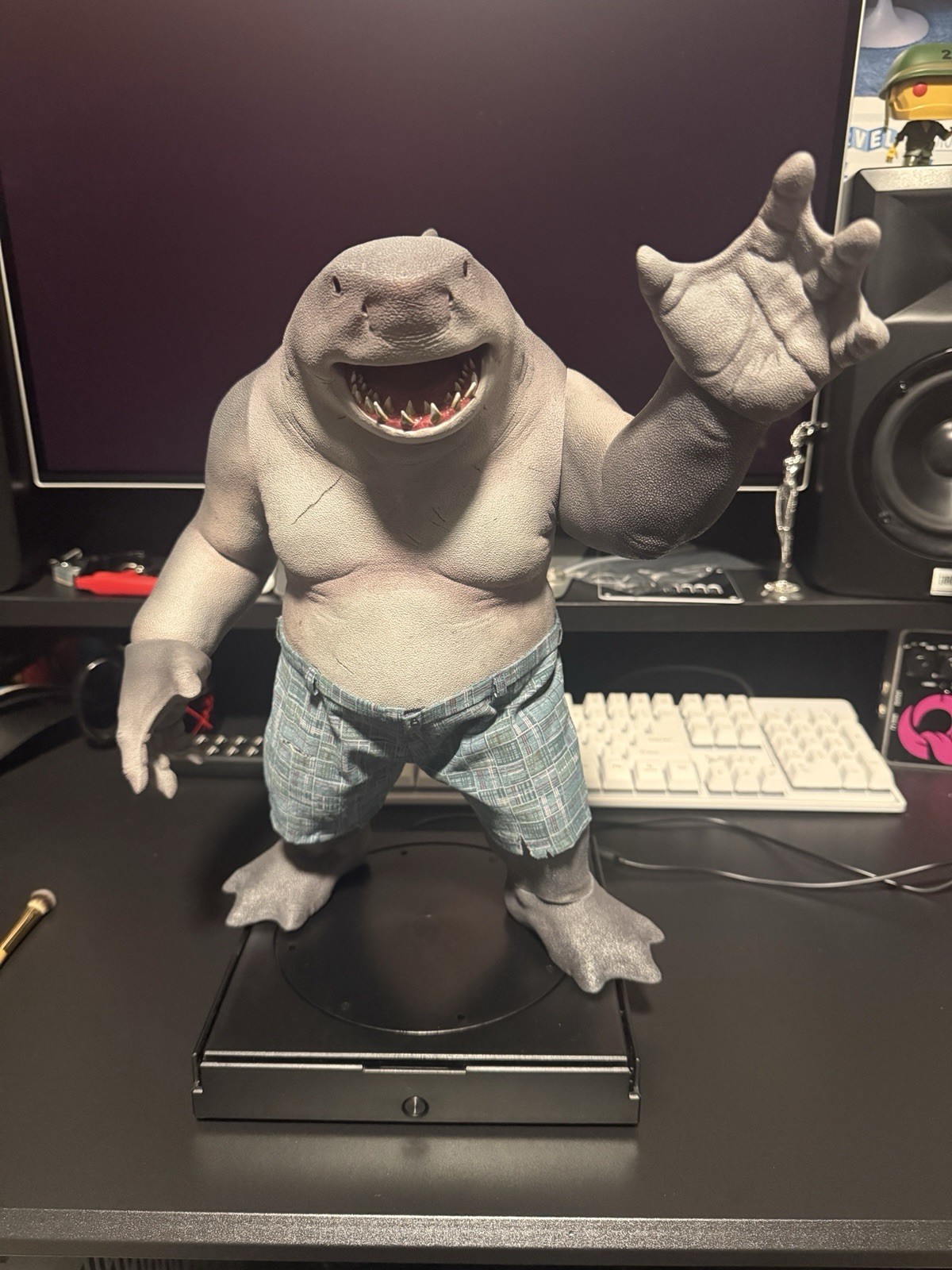 Hot Toys Suicide Squad King Shark PPS006 1/6 Scale Power Pose Figure