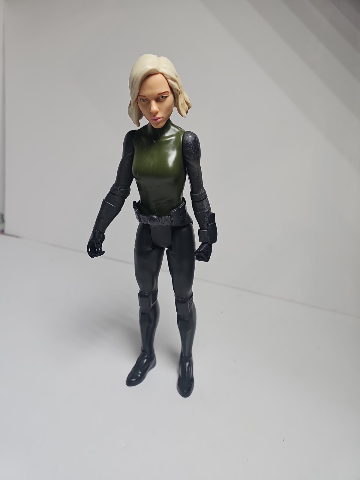 BLACK WIDOW Marvel Avengers Infinity War Titan Hero Series 12&Prime; Action Figure