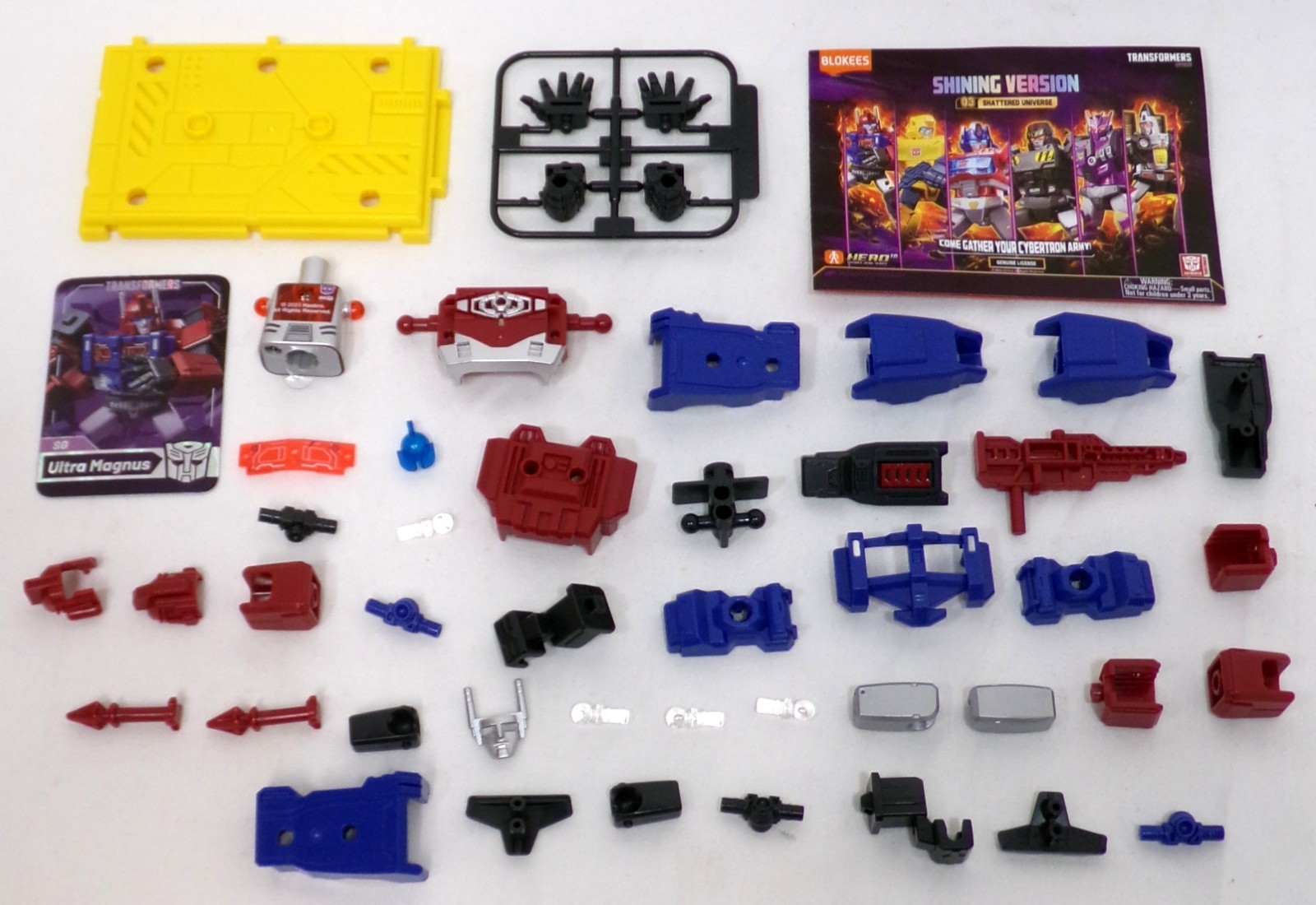 Blokees Transformers Shining Version 03 SG Ultra Magnus Shattered Universe Model