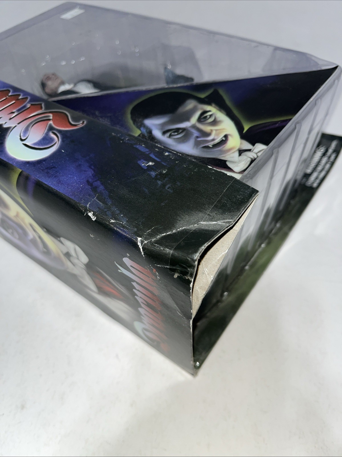 Diamond Universal Studios Monsters Select DRACULA Action Figure * NEW