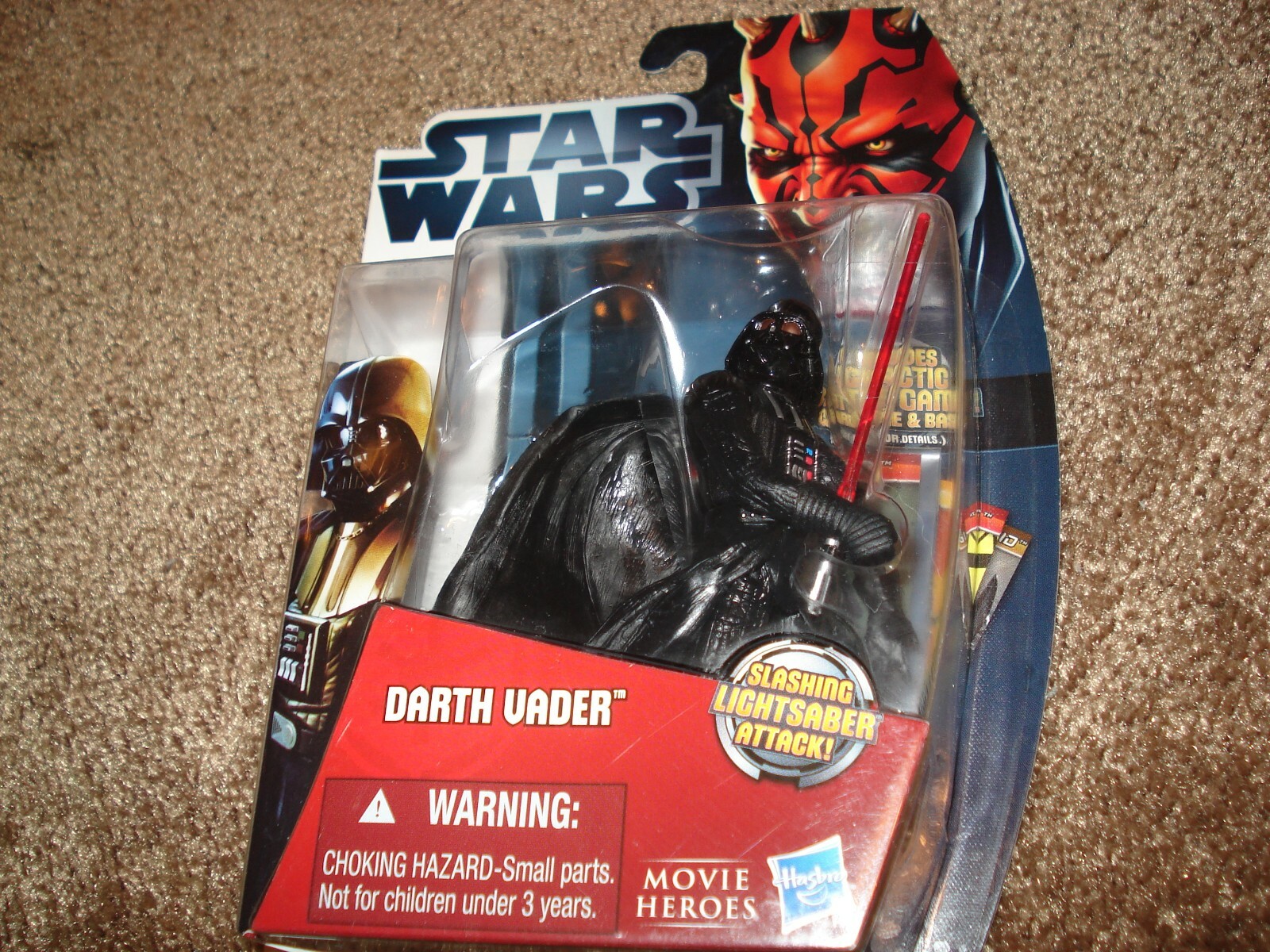 STAR WARS COLLECTABLE 2012 « DARTH VADER MH06 » WITH GALACTIC BATTLE GAME CARD