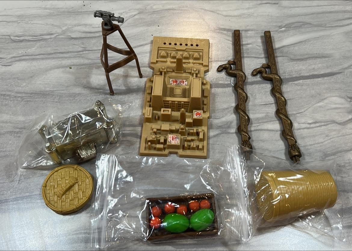 Vintage Kenner Streets Of Cairo Indiana Jones Playset Parts Lot WELL OF SOULS