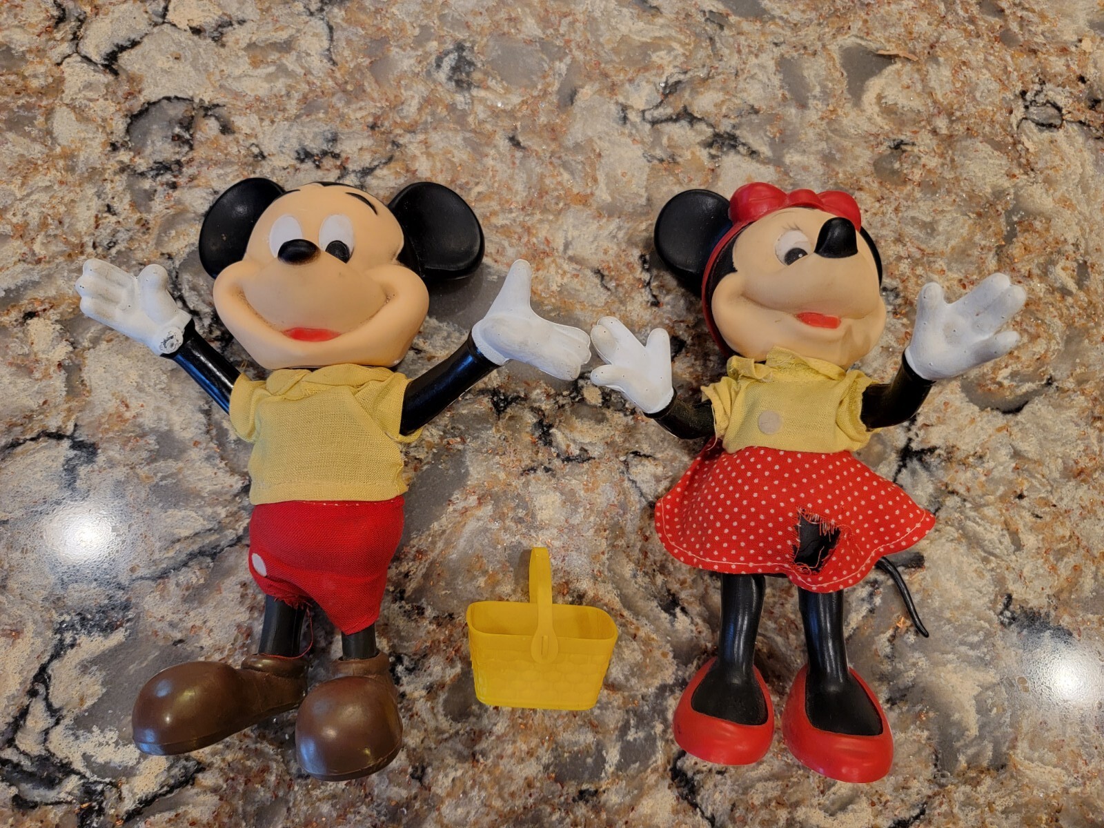 Vintage DISNEY PRODUCTIONS Mickey & Minnie Mouse Hard Plastic Dolls Clothes 8&Prime;