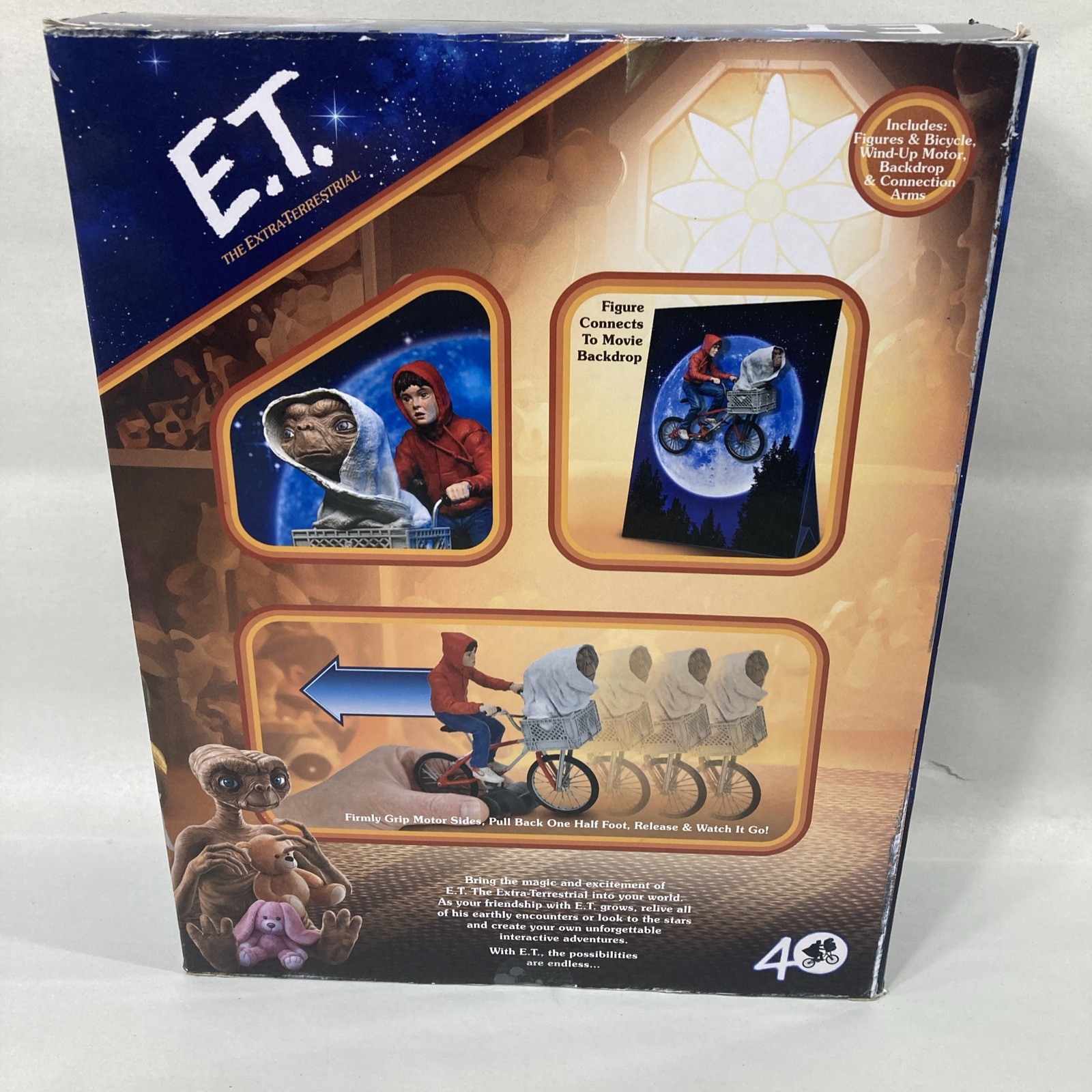 NECA E.T. The Extra-Terrestrial 40th Anniversary Elliott With Bicycle Figure set