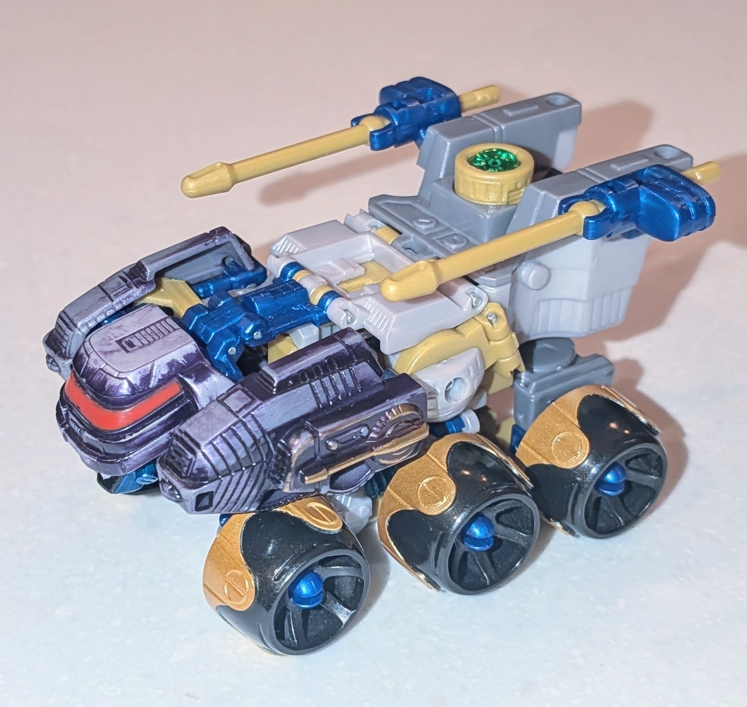 Transformers Beast Machines Strika Complete Deluxe Figure 2000