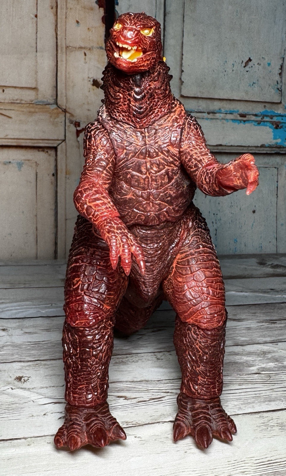 NECA Burning Godzilla V2 King of The Monsters 12&Prime; Large Action Figure 2019 RARE