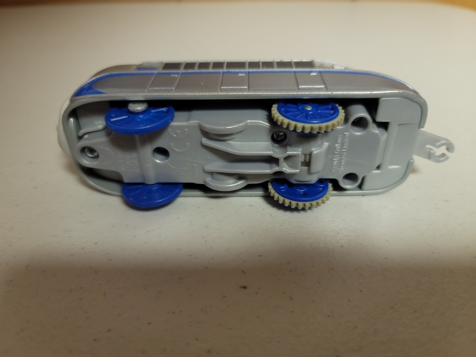 Thomas Trackmaster Battery Powered Hugo Blimp Train Works Runs Great
