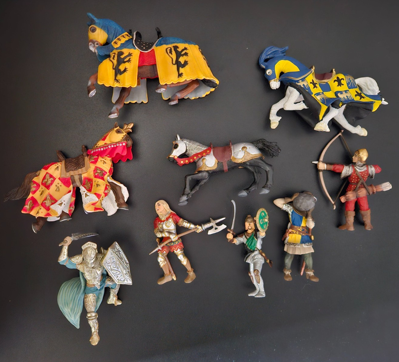 Mixed Lot of 9 Schleich Papo Knights & Horses Crusaders Medieval Action Figures