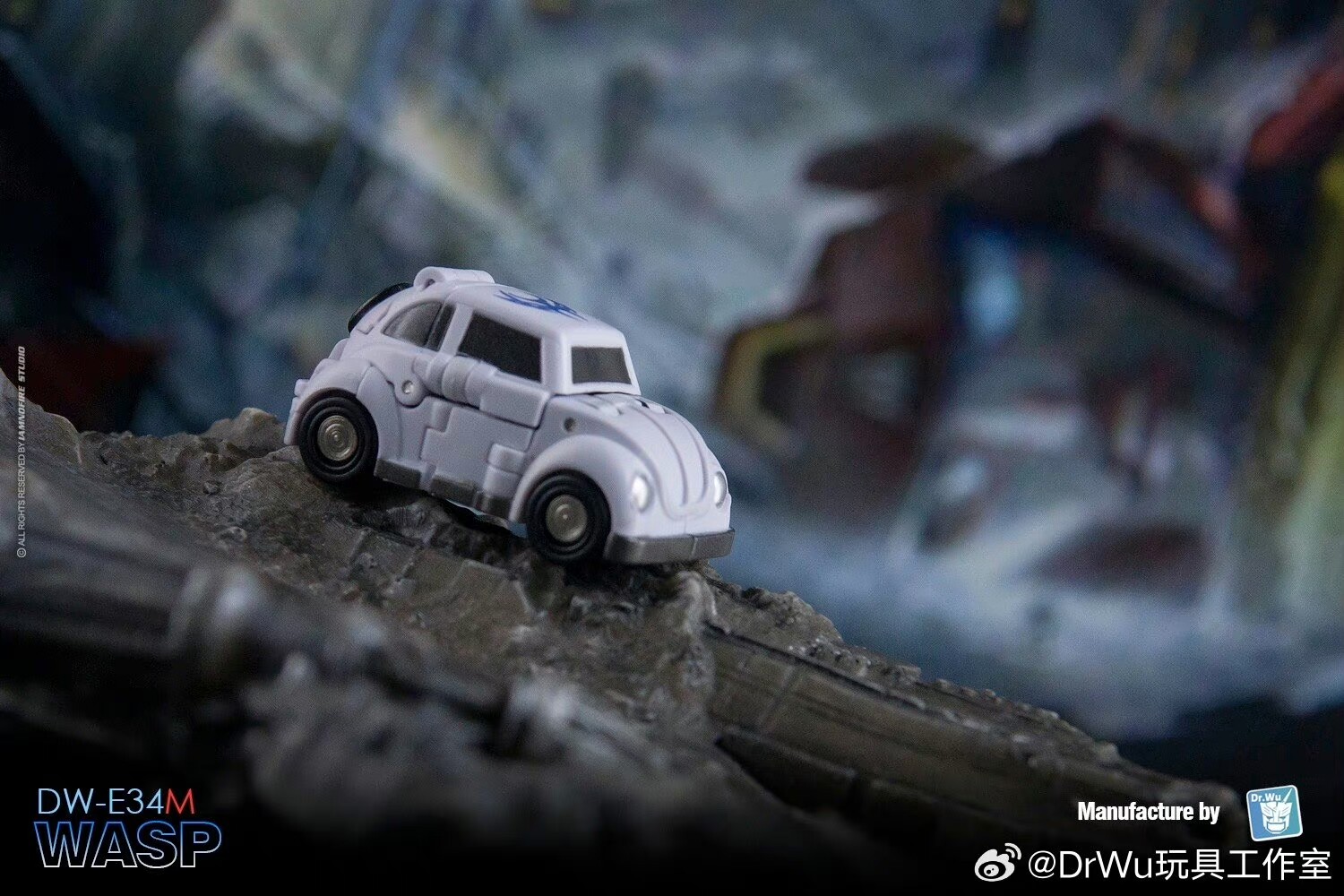 DR.WU DW-E35&DW-E34 Wingman Wasp GOLDEN BEETLE Action Figure MINI 4.5-6 cm Robot