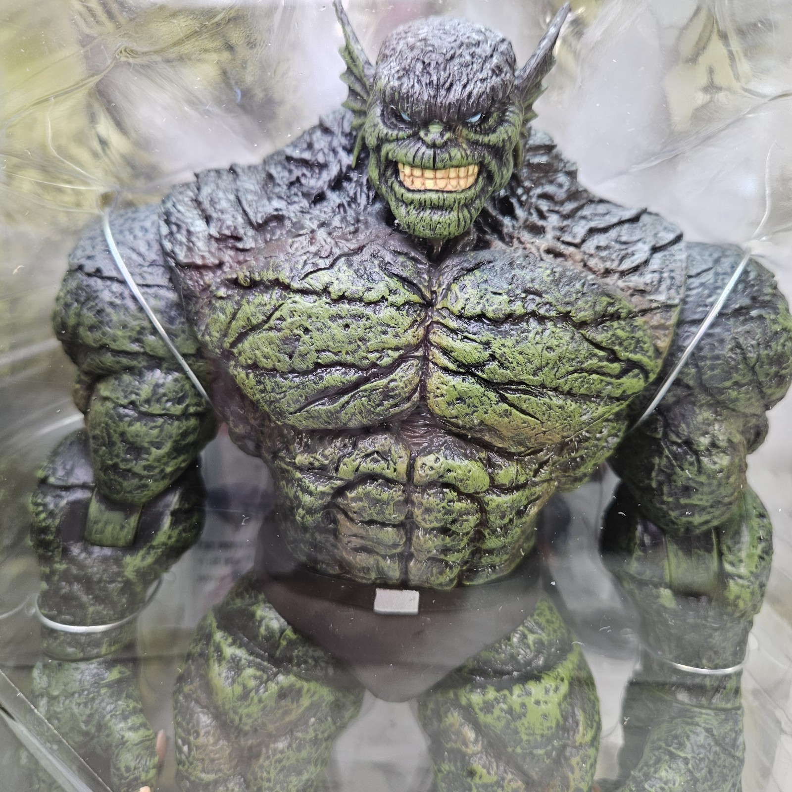 Diamond Select Marvel Select Abomination 2019 8.5&Prime; Action Figure Box Damage Read