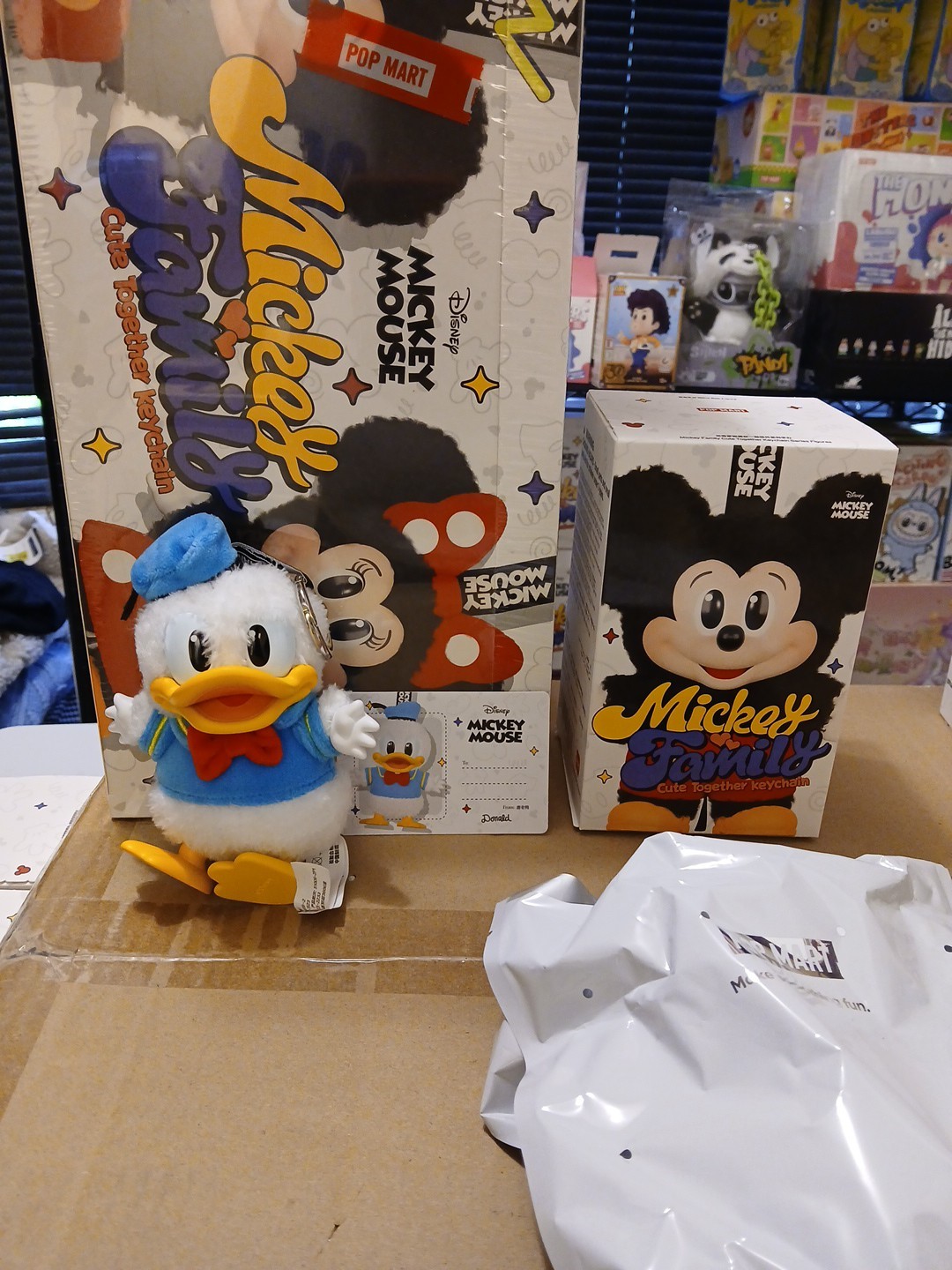 US SELLER Authentic DONALD DUCK Labubu POP MART Mickey Family Together NEW