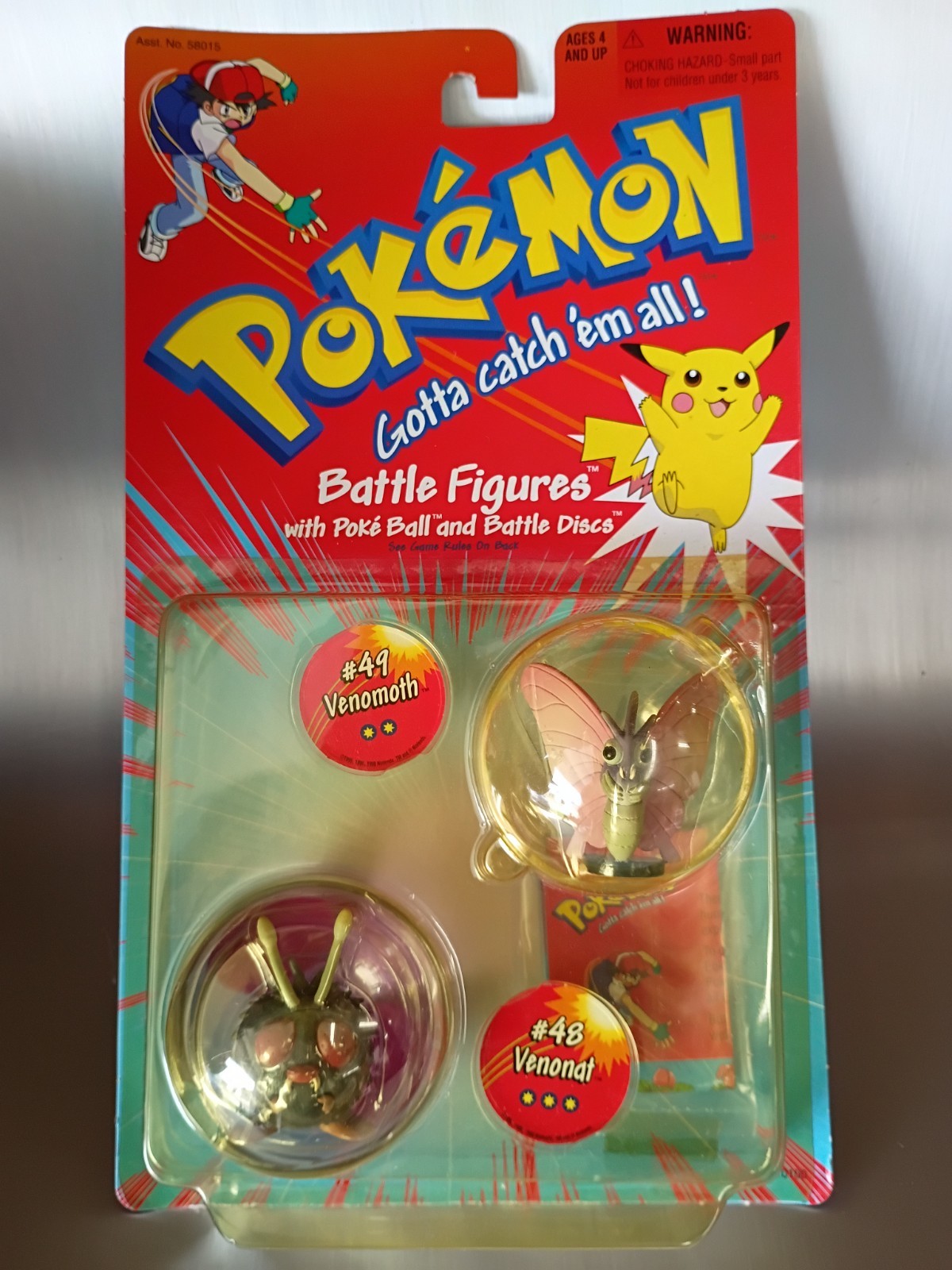 Pokémon Battle Figures w/ Poke Ball Battle Disc #49 Venomoth #48 Venonat