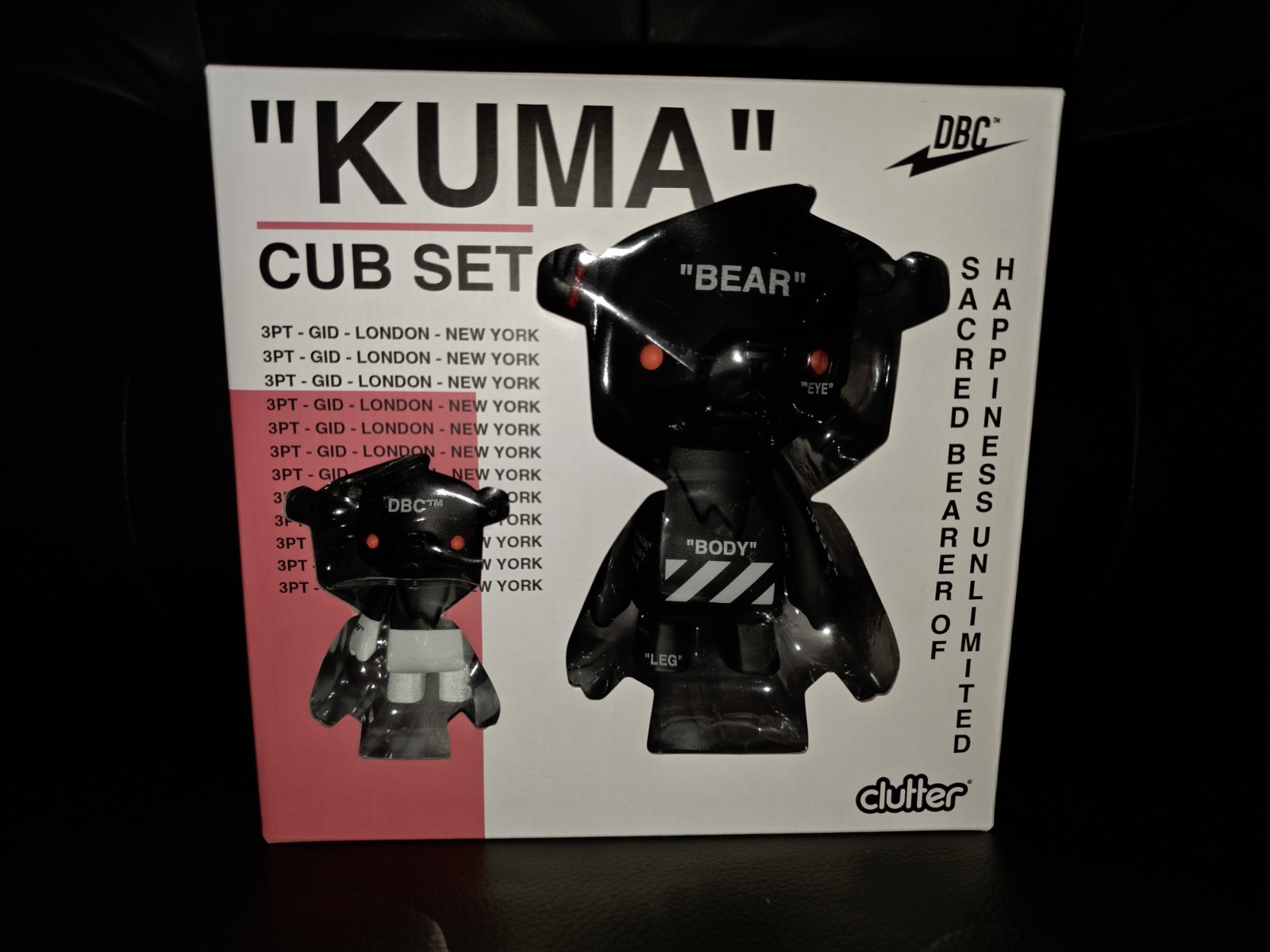 Dead Beat City DBC x Clutter KUMA & CUB Set BLACK OFF-BEAR GITD LE 100 Off-White