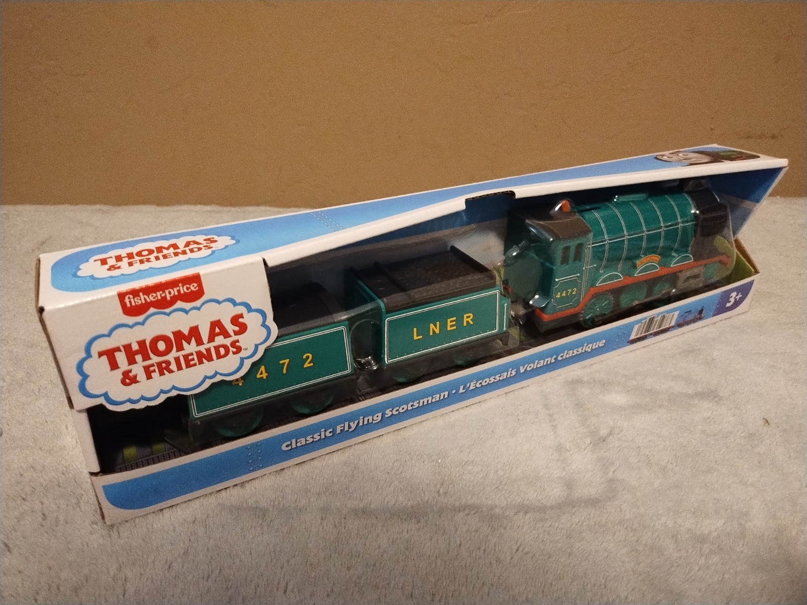 Thomas & Friends – Flying Scotsman Motorized Train NEW