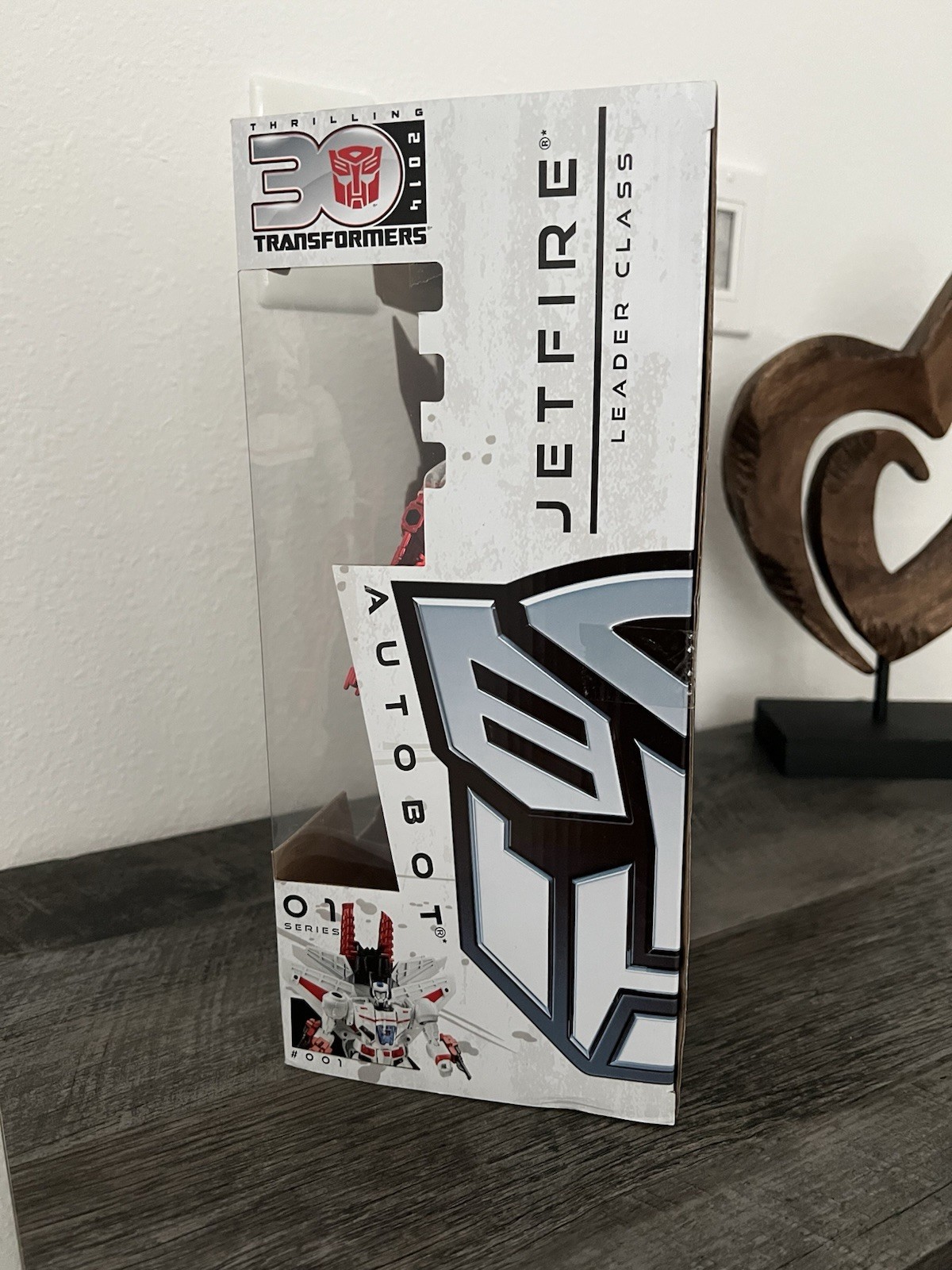 Transformers Jetfire MISB New Generations Thrilling 30 Leader Class