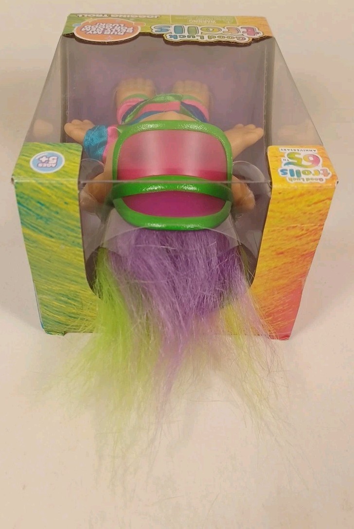 Treasure Trolls Good Luck Trolls Jogging Troll 65th Anniversary Belly Charm New