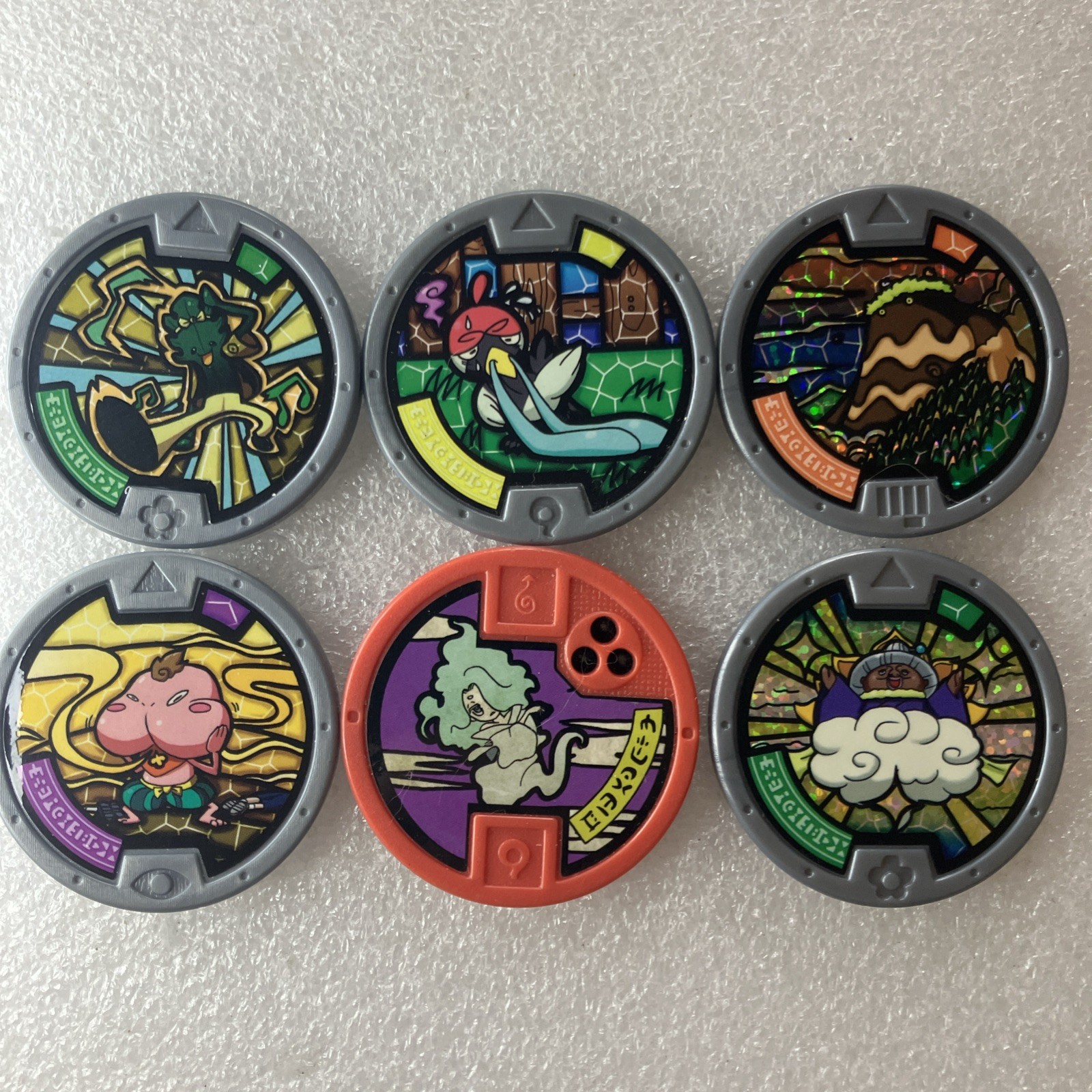 YoKai Yo-Kai Watch 6 Medals Lot Eng Ver Smogmella Auntie Heart holofoil Dromp