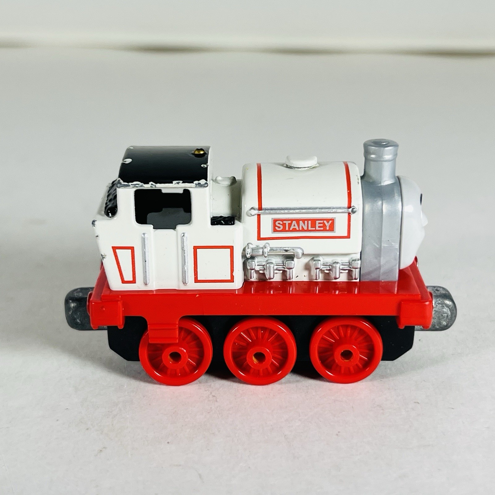 Stanley Tank Engine Thomas the Train Metal Diecast Friends Take Play White Red
