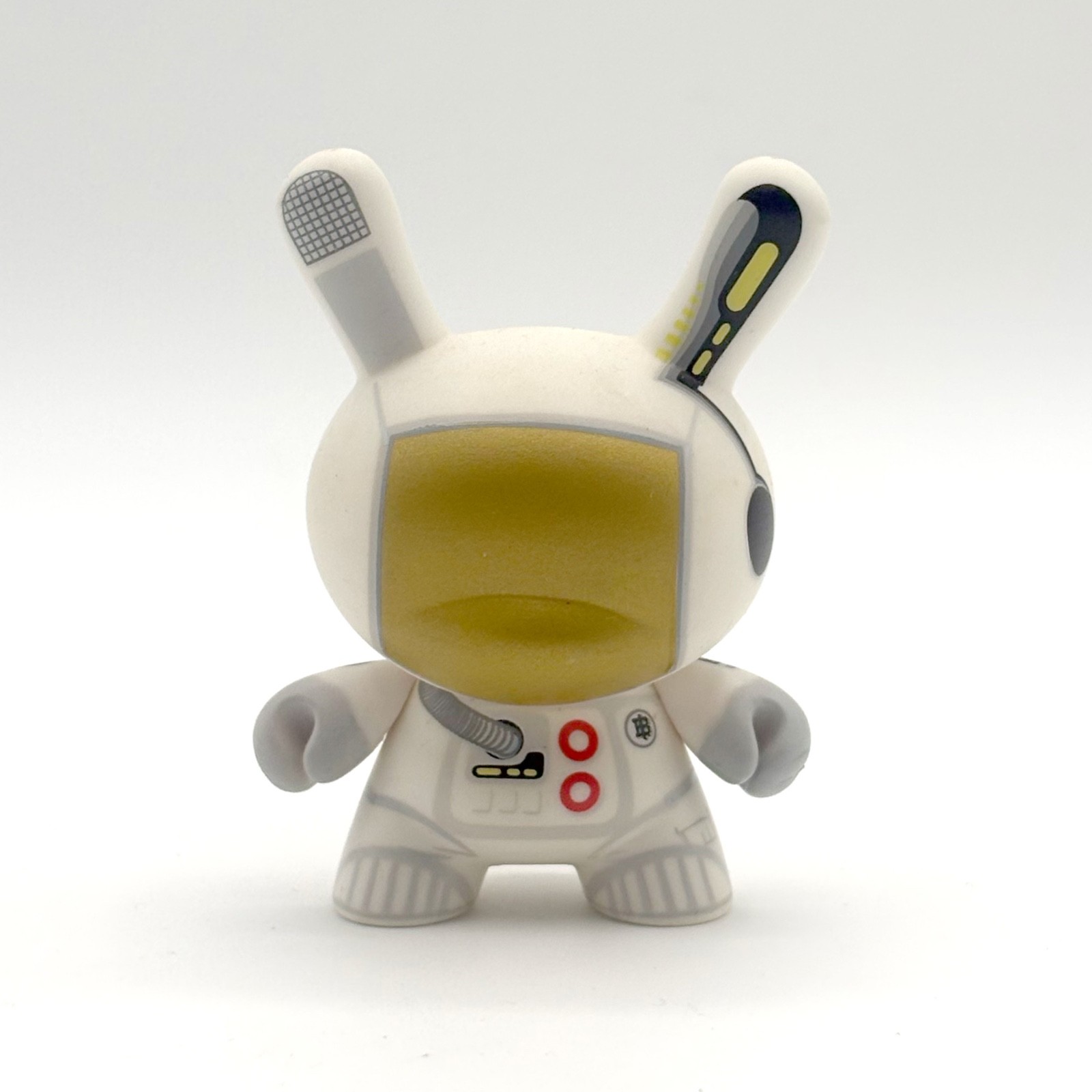 Kidrobot x Bill McMullen: Dunnynaut Dunny 3in