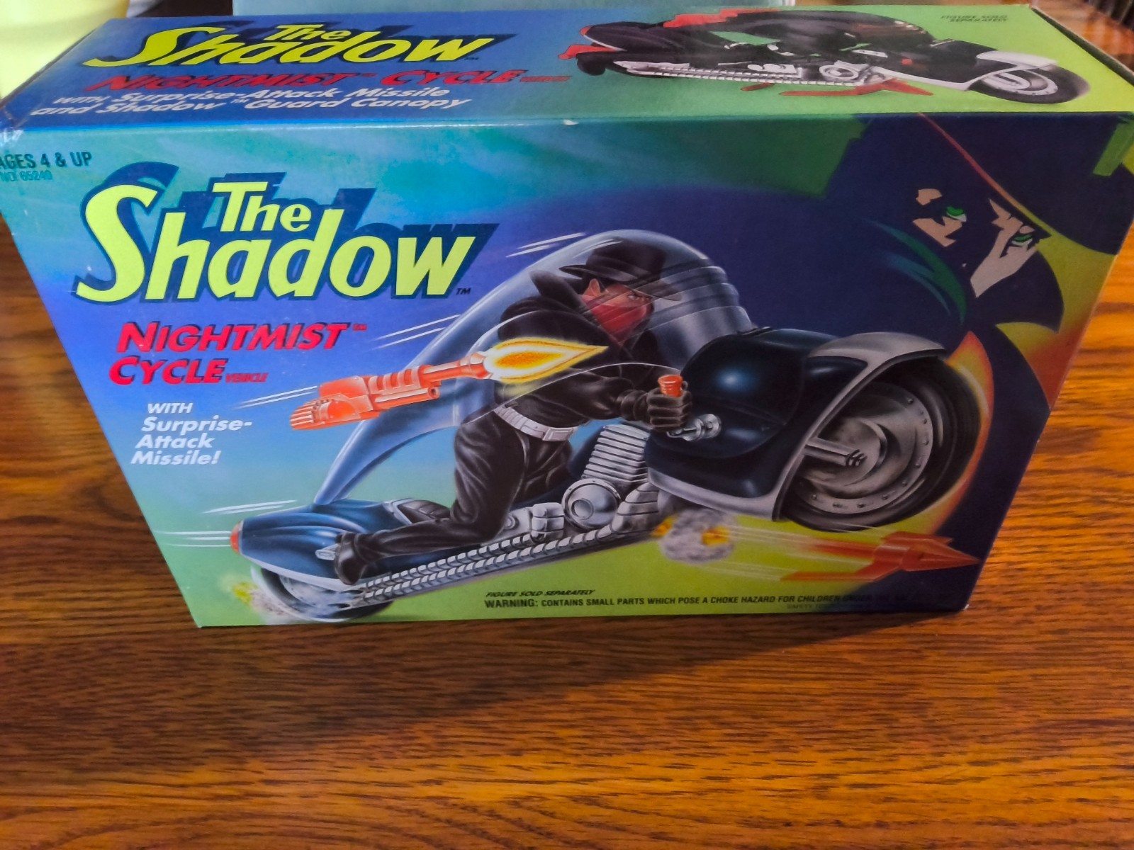 THE SHADOW NIGHTMIST CYCLE W/ SURPRISE ATTACK MISSILE 1994 KENNER NIB