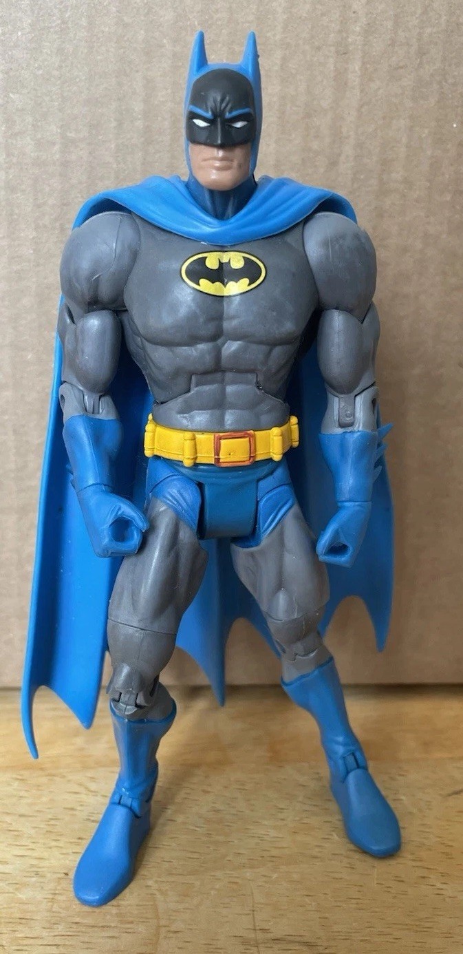 BATMAN: Knightfall Action Figure DC Universe Classics Mattel 2009