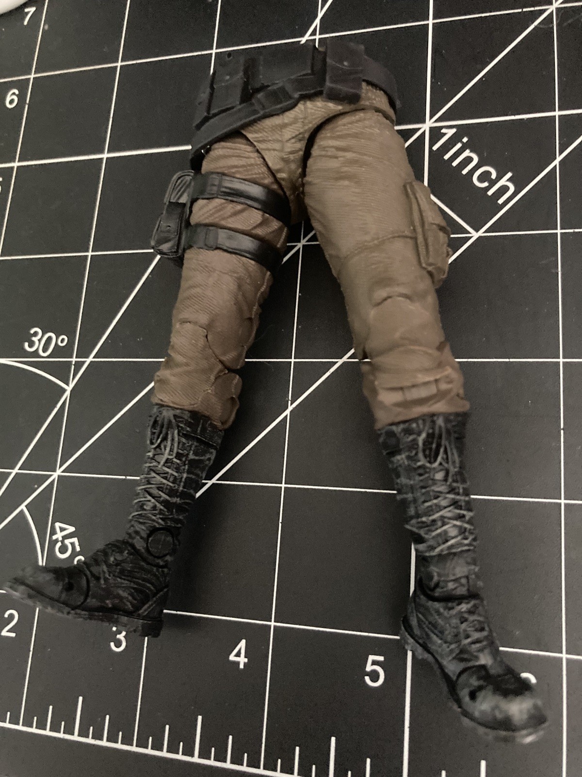 McFarlane Toys DC Multiverse GRIFTER L&R LEGS and CROTCH w/TACTICAL BELT FODDER