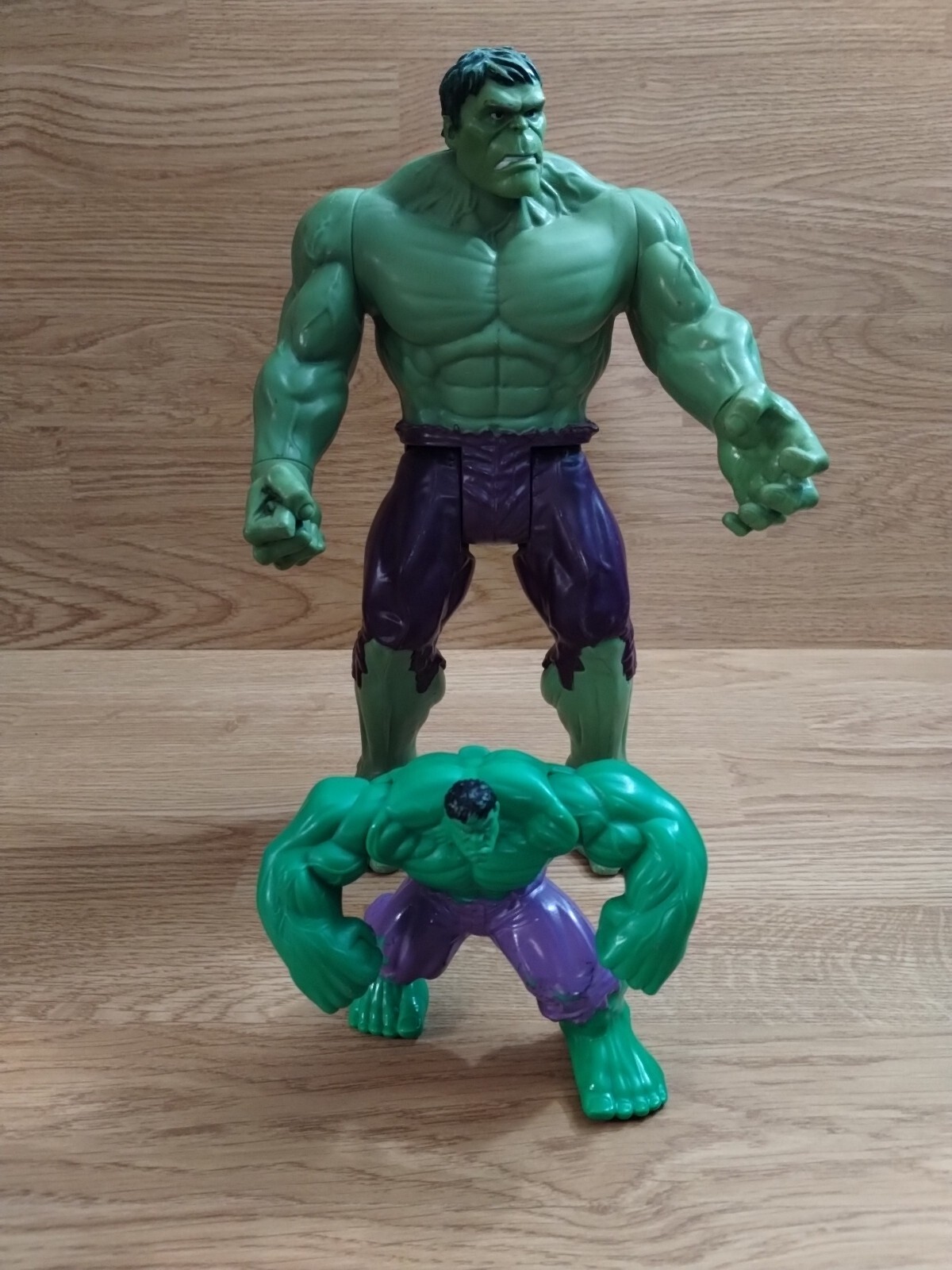 Hasbro 2013 Marvel Incredible Hulk Action Figure 12” With Mini Hulk Set Of 2
