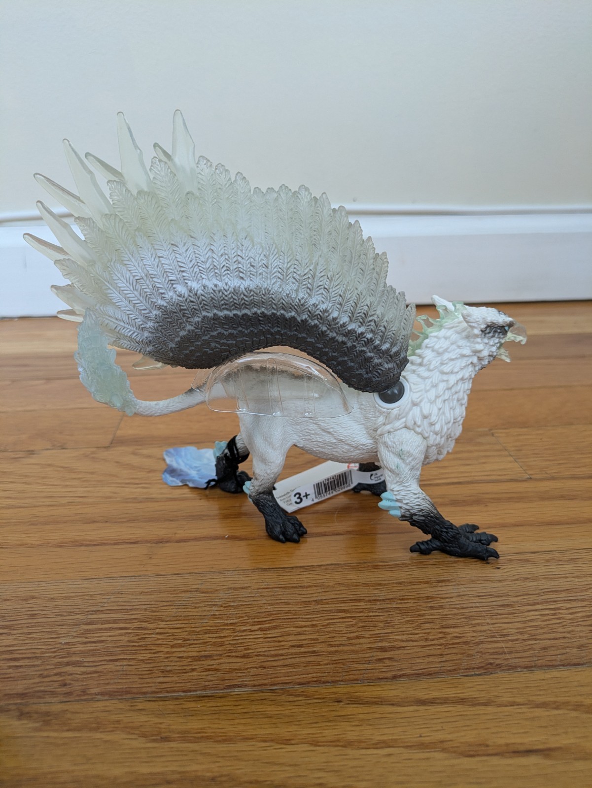 Schleich Ice Griffin Figure 73527 Eldrador Creatures Action figure Movable Wings