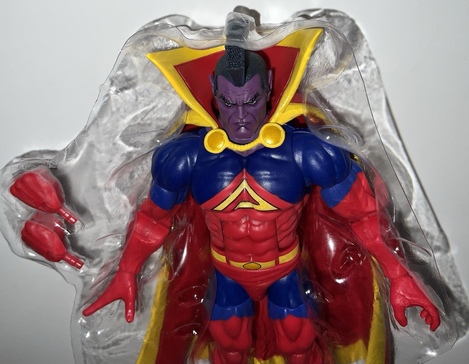 Marvel Legends GLADIATOR 7&Prime; Figure XMEN Deathbird 2-Pack Exclusive 6&Prime; Series