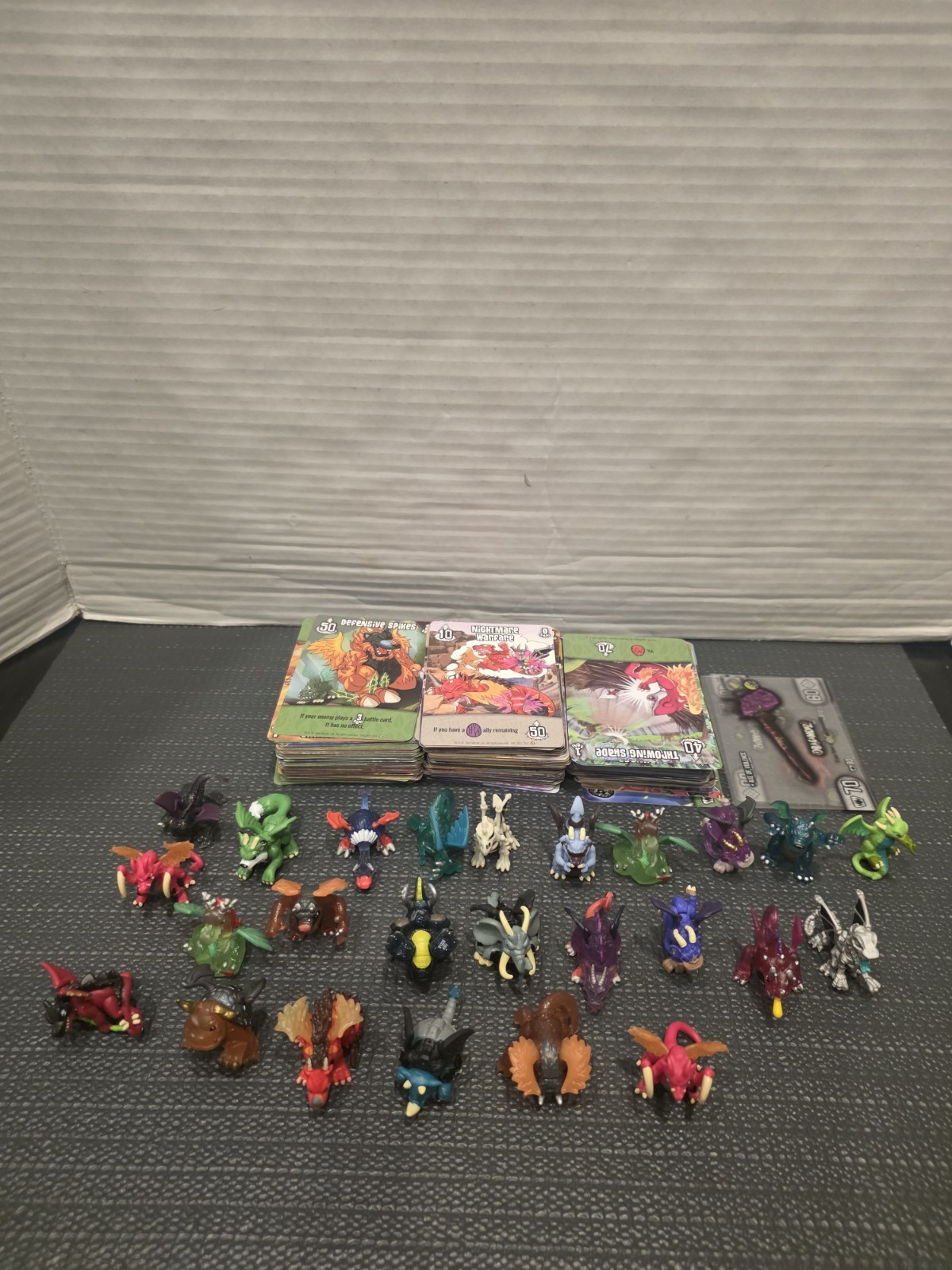 Dragamonz 25 Mini Figures and 93 Cards Set By Spin Master.