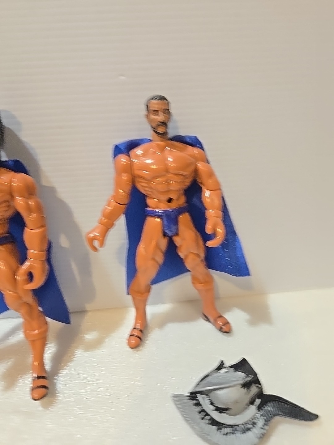 6 Gladiator Warrior Figures & Accessories