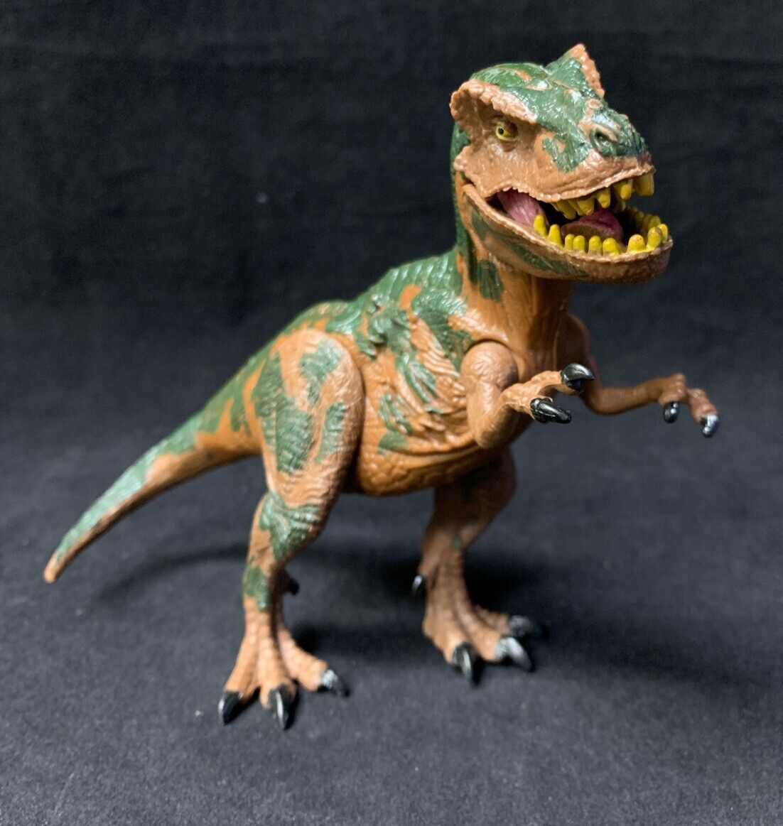 Happy Kin – Tyranosaurus Rex – Dinosaur Figure LOOSE