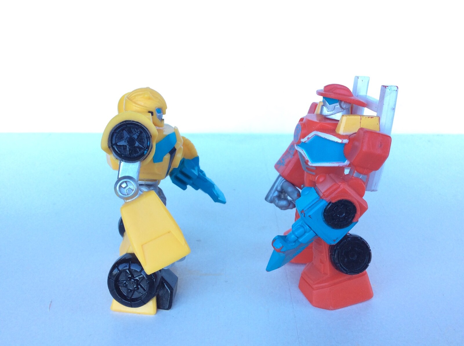TRANSFORMERS RESCUE BOTS ENERGIZE BUMBLEBEE & HEATWAVE. Playskool Heroes.