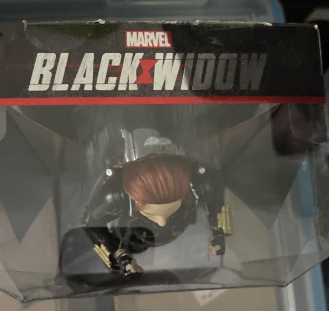 Disney Store Marvel Black Widow Special Edition Doll