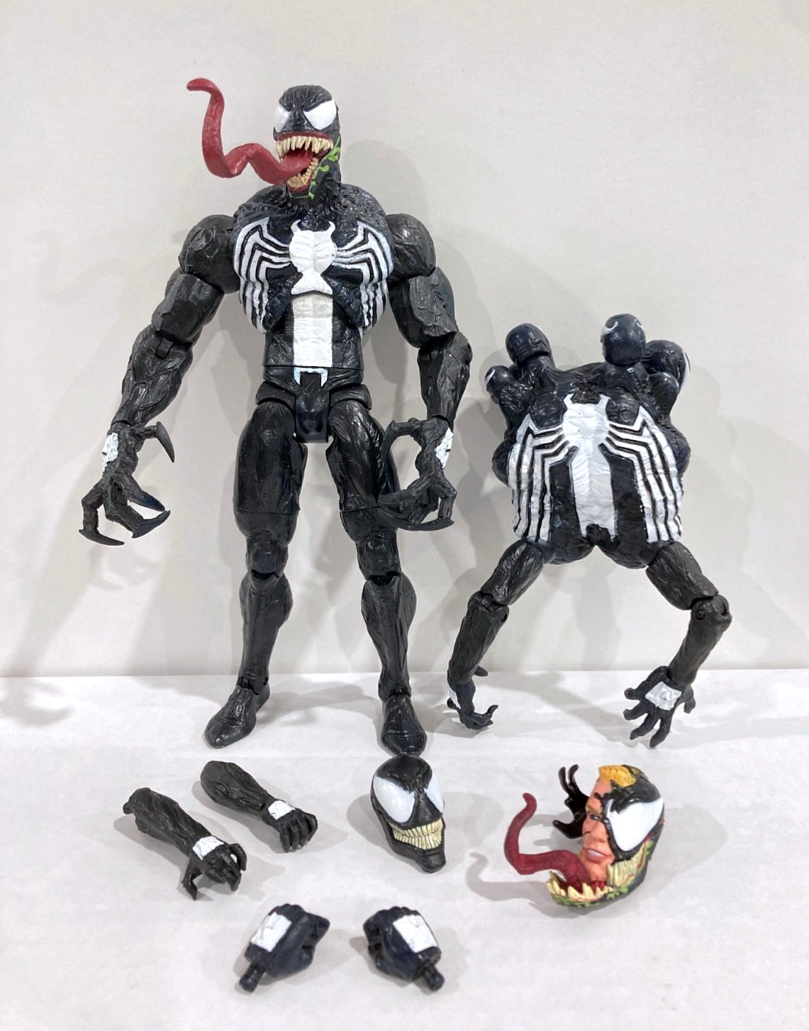 2016 Marvel Diamond Select 8&Prime; Spider-Man Symbiote Venom Action Figure Complete