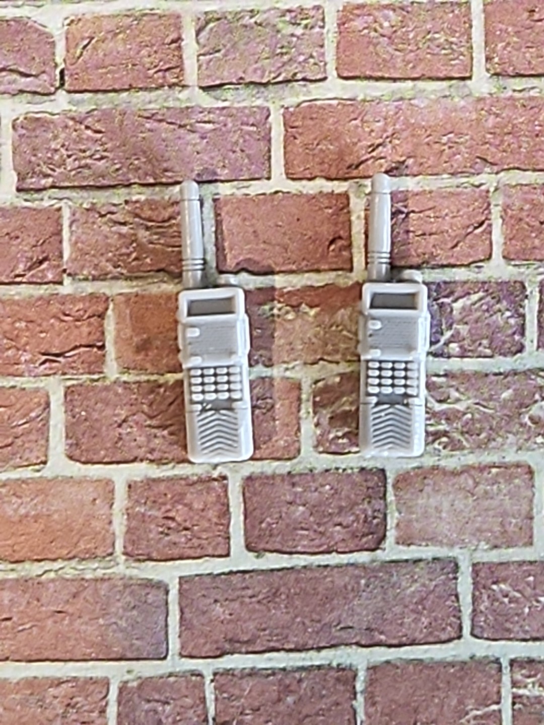1/12 Scale 3D Printed « PAIR OF HANDHELD RADIOS » for 6&Prime; & Some 7&Prime; Action Figures