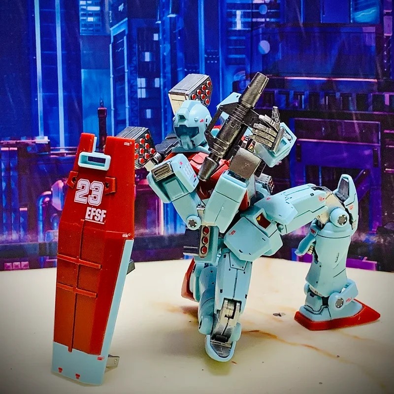 RGM-79 GM Captain Moroccan Front With Shoulder Cannon Equipment HG 1/144 Mech As